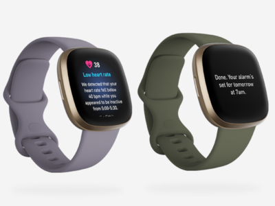 पहले से ज्यादा इंटेलिजेंट हुईं Fitbit की स्मार्ट घड़ियां, मालिक कुछ पूछेगा तो बोलकर जवाब देंगी