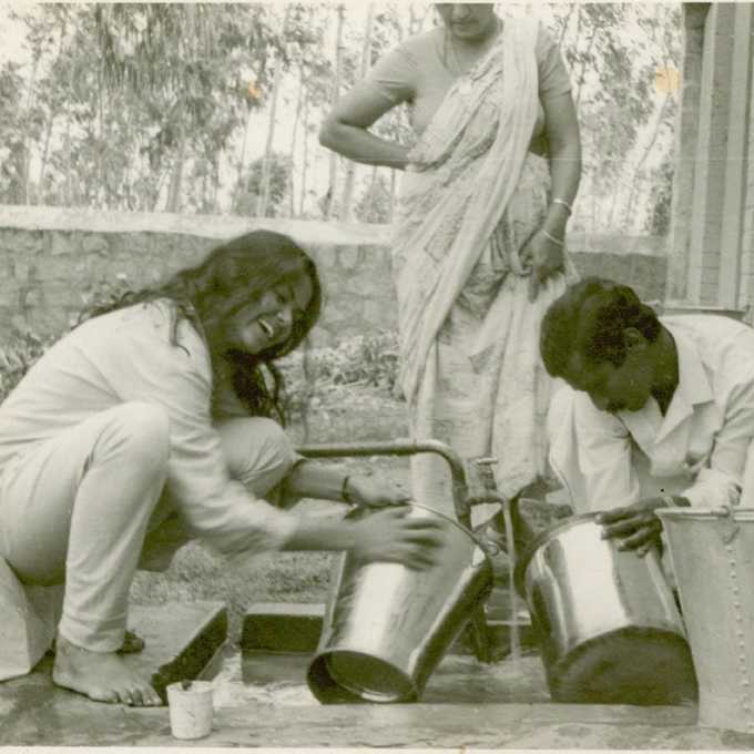 சத்குரு ஜக்கி வாசுதேவ் மற்றும் அவரது மனைவி விஜி Rare Photos