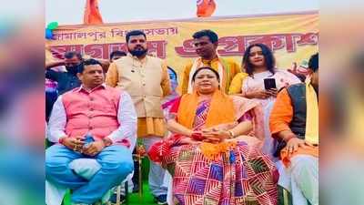 ‘রাজনীতি একটা রোজগারের ধান্দা হয়ে গেছে’, দলছাড়ার জল্পনা  নিয়ে বিস্ফোরক সৌমিত্র