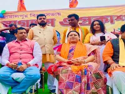 ‘রাজনীতি একটা রোজগারের ধান্দা হয়ে গেছে’, দলছাড়ার জল্পনা  নিয়ে বিস্ফোরক সৌমিত্র