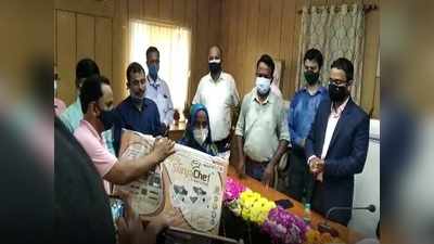 Bihar News: शिवहर के डीएम की अनोखी पहल- कोरोना का टीका लगवाओ, इनाम पाओ, लकी ड्रा में भोला प्रसाद को मिला 1 ग्राम सोना