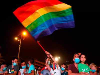 Pride Month 2021: इतना रंगीन क्‍यों हैं LGBT का झंडा? प्राइड मंथ के बारे में जानिए सबकुछ