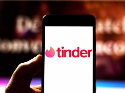 Tinder-এ প্রাক্তন-প্রিয়জনের থেকে নিজেকে লুকিয়ে রাখুন এই সহজ উপায়ে!