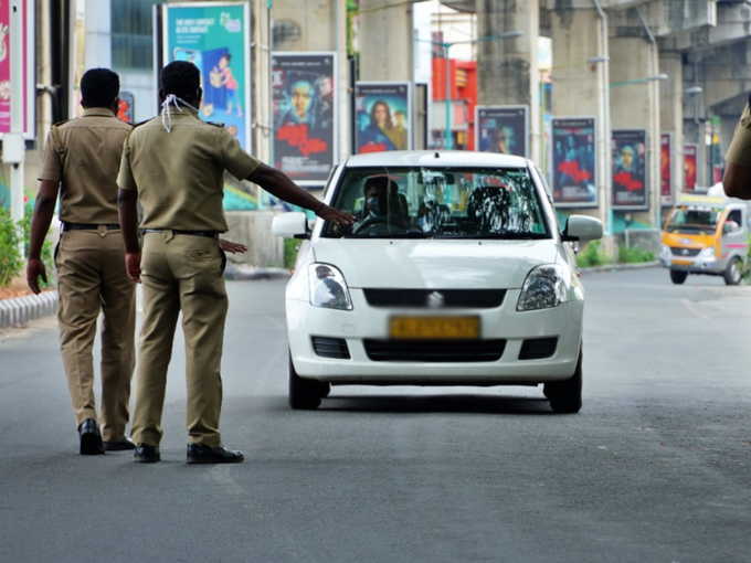 ​അവശ്യവസ്തുക്കൾ വിൽക്കുന്ന കടകൾ തുറക്കാം