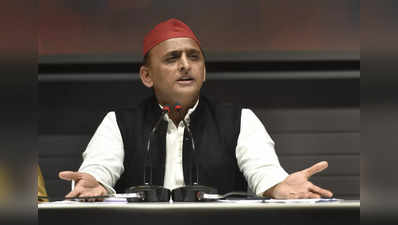 Akhilesh yadav: अखिलेश यादव का यू टर्न... मुलायम के बाद अब एसपी अध्यक्ष भी करवाएंगे कोविड वैक्सीनेशन