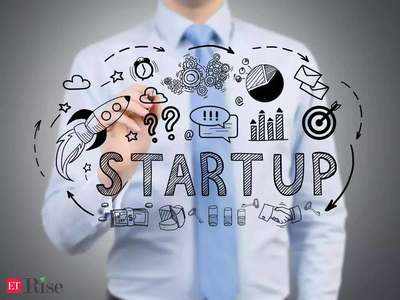 Startup Vs Small Business: स्टार्टअप शुरू करें या छोटा बिजनस, पहले जान लीजिए दोनों में क्या होता है फर्क