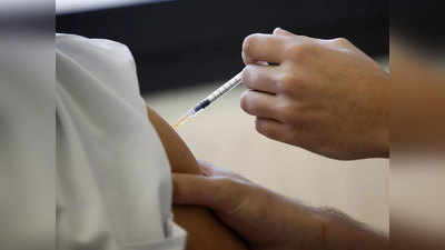 Coronavirus vaccine घाबरू नका; या कारणांमुळे लस घेतल्यावर जाणवतात साइड इफेक्टस!
