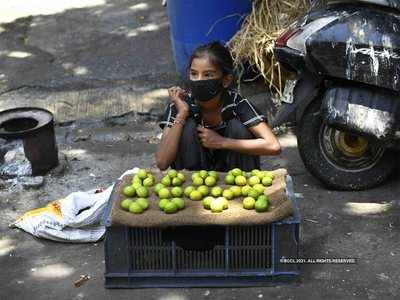 World Day Against Child Labour 2021: कोरोना ने बच्‍चों के कंधों पर लादा बोझ, दो दशक में पहली बार बढ़ी बाल मजदूरों की संख्‍या