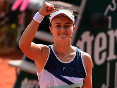 Krejcikova win French Open 2021: क्रेजिकोवा ने जीता फ्रैंच ओपन सिंगल्स का खिताब, अब डबल्स निशाने पर