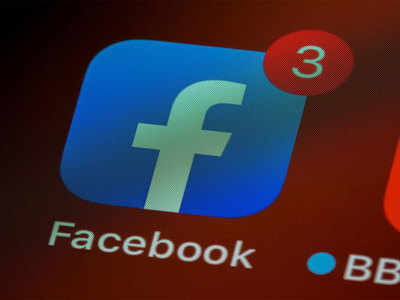 फेसबुकवर फसव्या जाहिरातींचा फास; सायबर चोरट्यांची शक्कल