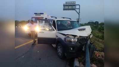 Agra lucknow expressway news: रुक नहीं रहे आगरा-लखनऊ एक्‍सप्रेस वे पर हादसे, एक घंटे के भीतर दो दुर्घटनाएं