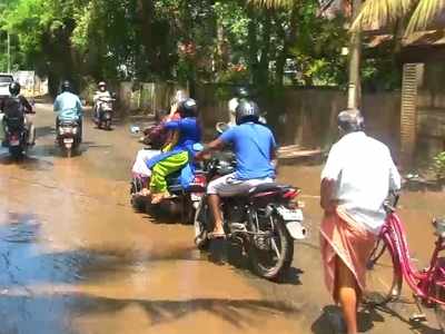 കുളമായി ചേർത്തല നഗരഹൃദയത്തിലെ റോഡ്; അപകടം പതിയിരിക്കുന്നു, വീഡിയോ കാണാം