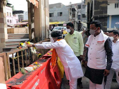 शरद पवार-प्रशांत किशोर भेटीनंतर भाजप सावध; राष्ट्रवादीला घेरण्याची तयारी