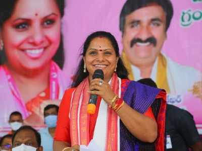 TRS లో భారీ రాజకీయ మార్పులు? అవన్నీ జరుగుతాయ్..! కవిత సంచలన వ్యాఖ్యలు