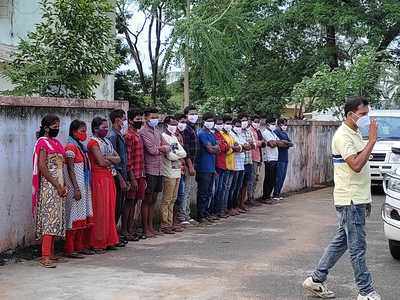 భారీగా మావోయిస్టుల లొంగుబాటు.. ఏకంగా 19 మంది..