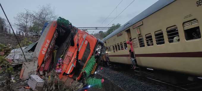 व्यस्तम मार्ग की रफ्तार हुई धीमी