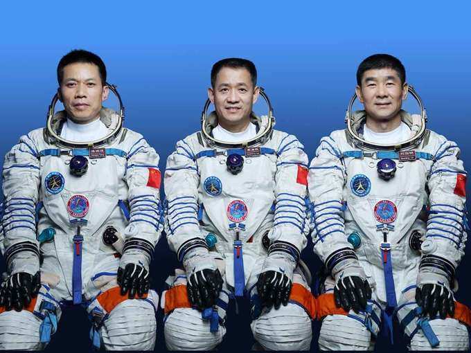 china astronauts