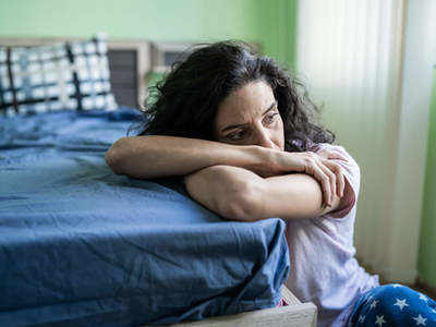 Sleep Disorders: रातभर नहीं आती अच्‍छी नींद? जानिए आपका शरीर दे रहा है कौन से संकेत