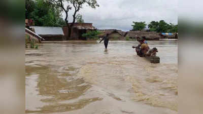 UP Flood News: यूपी के 75 में से 45 जिले बाढ़ की चपेट में, योगी सरकार ने शुरू कीं बाढ़ नियंत्रण की तैयारियां