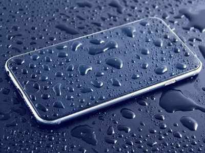 बारिश के मौसम में अपने स्मार्टफोन को कैसे रखें सुरक्षित, जानें 5 आसान तरीके, नहीं होगा फोन को नुकसान
