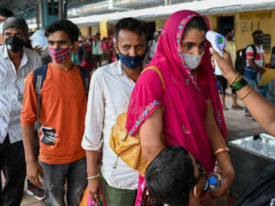 Coronavirus LIVE Updates: गंगा दशहरा और निर्जला एकादशी पर हरिद्वार में होने वाला गंगा स्नान कैंसल किया गया