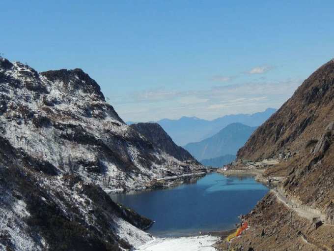 त्सोमो झील, सिक्किम - Tsomgo Lake, Sikkim in Hindi