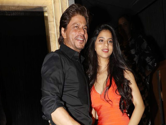 shah rukh khan once said i can give all my life to my children when suhana khan cried after some goons reached outside his house