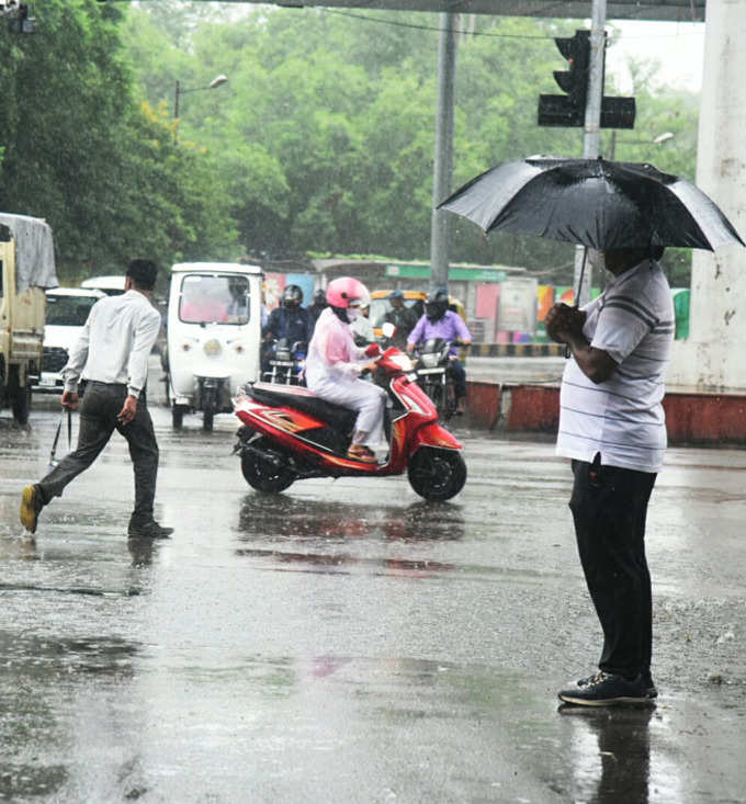 Lucknow rains