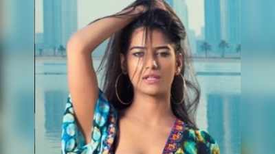 Poonam Pandey on stripping  : क्रिकेट चालू है? लोग क्रिकेट खेल रहे हैं...तो आप क्या चाहते हैं कि मैं फिर स्ट्रिप होने की बात कहूं?