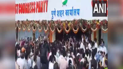 Pune News: NCP ऑफिस के उद्धाटन में जुटी थी हजारों कार्यकर्ताओं की भीड़, कोविड प्रोटोकॉल तोड़ने पर केस