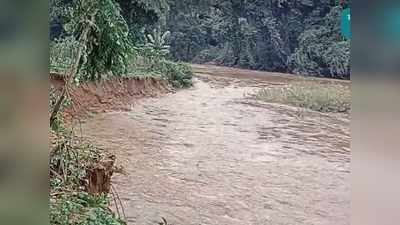 ഭവാനിപ്പുഴ ഗതി മാറി ഒഴുകുന്നു, ഇരുകരയിലേയും ജനങ്ങൾ ഭീതിയിൽ, വീഡിയോ കാണാം