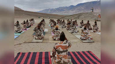 Yoga Day 2021: गलवान से पैंगोंग झील तक, 18000 फीट की ऊंचाई पर ITBP जवानों ने किया योग