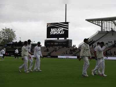 WTC Final : ঝমঝমিয়ে বৃষ্টি, আপাতত স্থগিত ভারত বনাম নিউজিল্যান্ড ম্যাচ