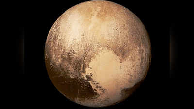 सूरज की रोशनी में डूबा Pluto दिखा ज्यादा ऐक्टिव, 161 साल में एक बार मुमकिन यह नजारा