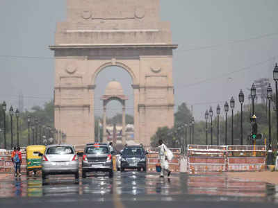 Weather Update: दिल्ली में अब तक नहीं पहुंचा मॉनसून, फिलहाल बारिश की संभावना नहीं