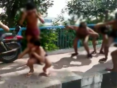 लॉकडाउन के दिन तालाब में नहाते मिले बच्चे, भोपाल पुलिस ने कराया चड्डी परेड, वीडियो वायरल होने पर बवाल