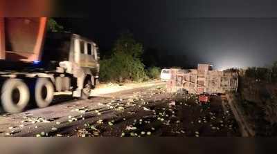 उन्नावः सड़क किनारे पंचर बना रहा था आम व्यापारी, तेज रफ्तार ट्रक ने मारी टक्कर, मौत