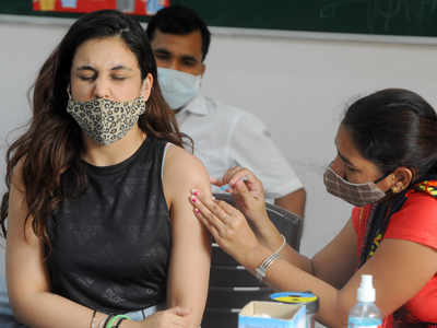Vaccination in Delhi: स्पूतनिक के लिए दिल्ली को करना होगा और इंतजार