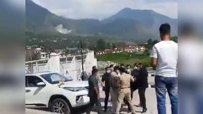 Himachal Pradesh News: हिमाचल में नितिन गडकरी का दौरा, CM के सामने सिक्‍योरिटी इंचार्ज और कुल्‍लू एसपी के बीच हाथापाई, हंगामा