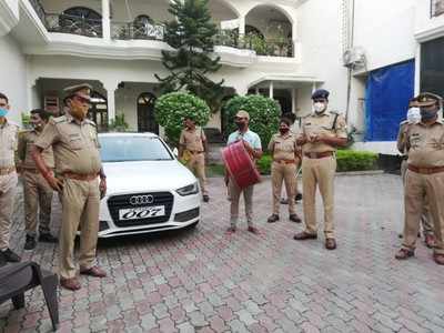 मुख्तार अंसारी की पत्नी और सालों पर गैंगस्टर की कार्रवाई, पुलिस ने ऑडी सीज की