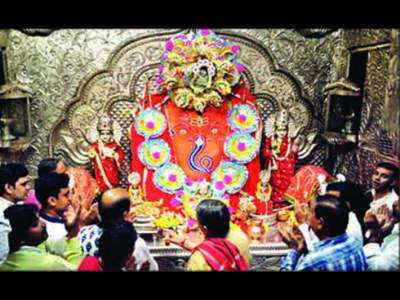 मंदिर प्रवेशासाठी... लसीकरण प्रमाणपत्र सोबत आणा!