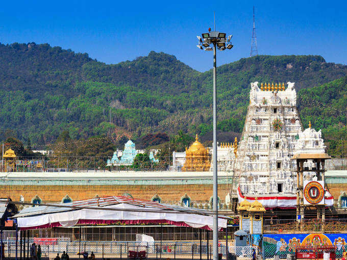 वेंकटेश्वर मंदिर, आंध्र प्रदेश - Venkateswara Temple, Andhra Pradesh In Hindi