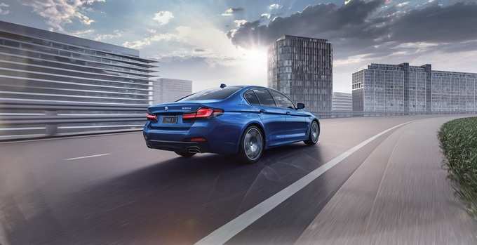 The new BMW 5 Series (2)