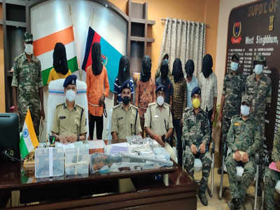 Jharkhand News : पीएलएफआई का एरिया कमांडर समेत आठ उग्रवादी गिरफ्तार