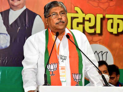 Chandrakant Patil: म्हणून सरकार पाच वर्षे टिकेल असे ते वारंवार सांगतात!; पाटलांची फटकेबाजी