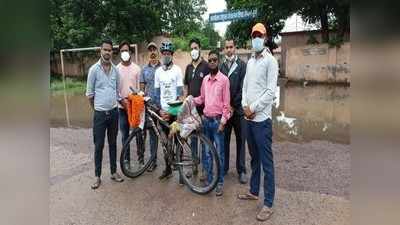 छत्तीसगढ़ में शिक्षकों की लंबित भर्तीः सरकार को नींद से जगाने पूरे प्रदेश की साइकिल यात्रा पर निकला शिक्षक, 1 जुलाई को रायपुर में होगा जमावड़ा