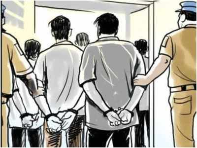 Noida News: मिंडा कंपनी से 18 बंडल तार चुराने वाले 3 कर्मी समेत 5 अरेस्ट, गए जेल