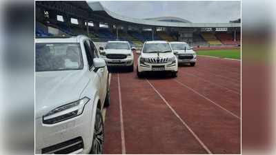 Maharashtra News: शरद पवार-खेल मंत्री के लिए स्टेडियम को बना दिया पार्किंग, बीजेपी विधायक ने बोला हमला