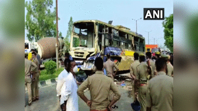 Moradabad Accident: मुरादाबाद में बस और डीसीएम के बीच टक्कर, मौके पर ही 5 की मौत, कई घायल