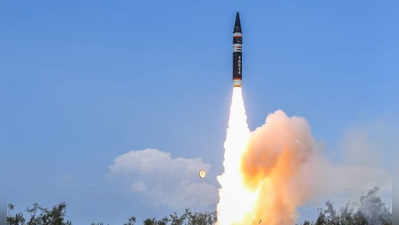 agni p ballistic missile : अग्नी प्राइम क्षेपणास्त्राची यशस्वी चाचणी, २००० किमीपर्यंत मारा करण्याची क्षमता
